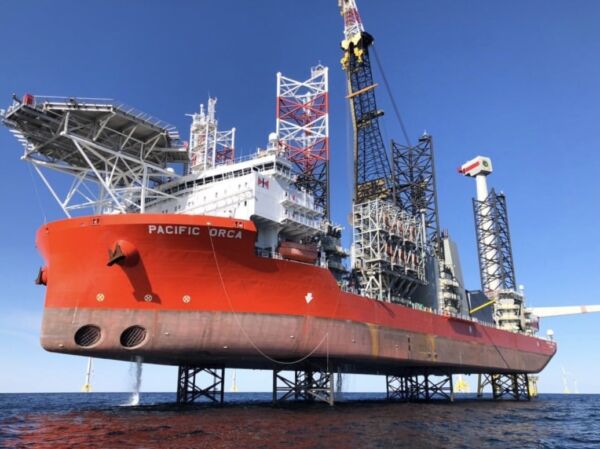 90 BDB3 D3 456 F 4 E8 E 9 EAE 825 AE138 A2 C6