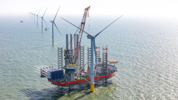 Cadeler Triton Knoll